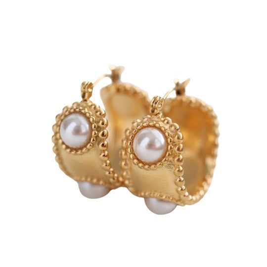 Pearl and Gold Hoops