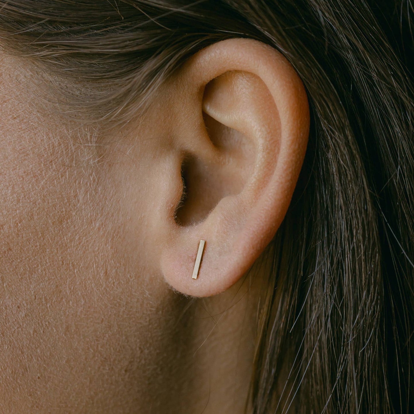 Solid Gold Flat Bar Studs