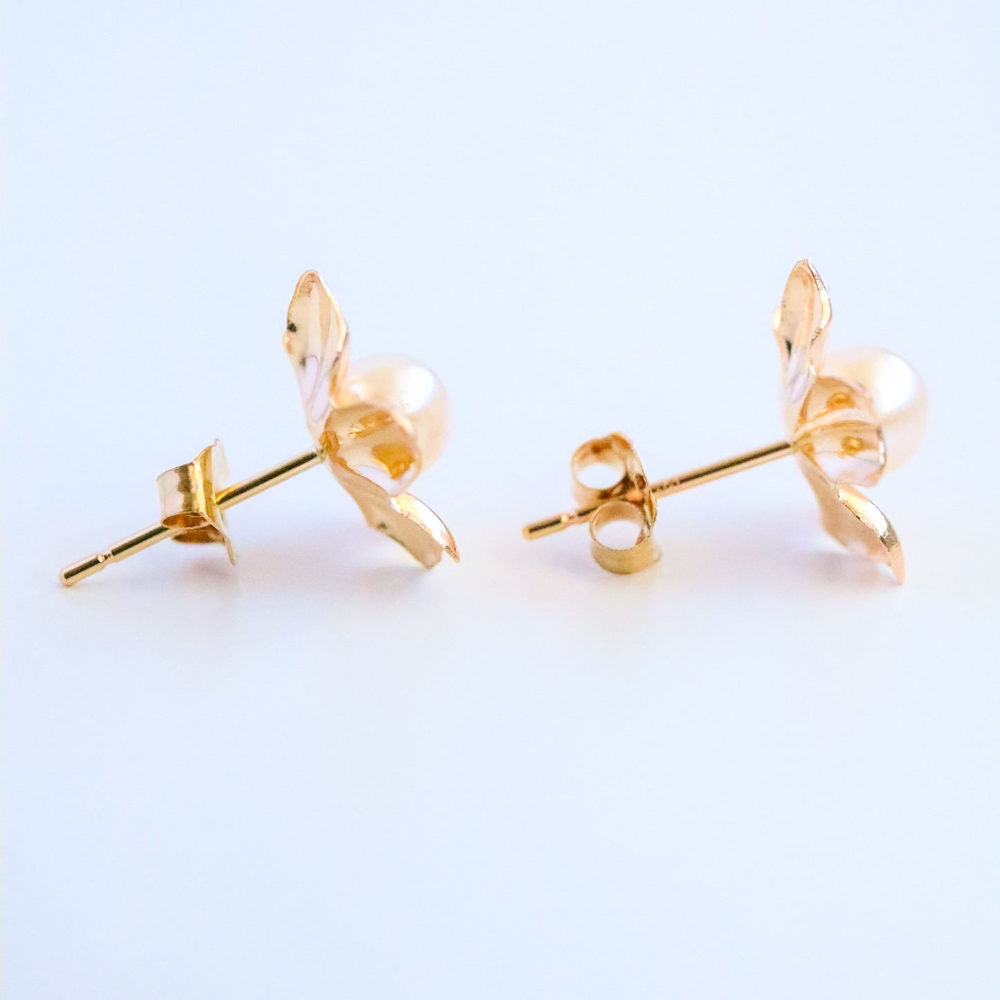 Pearl and Gold Flower Studs